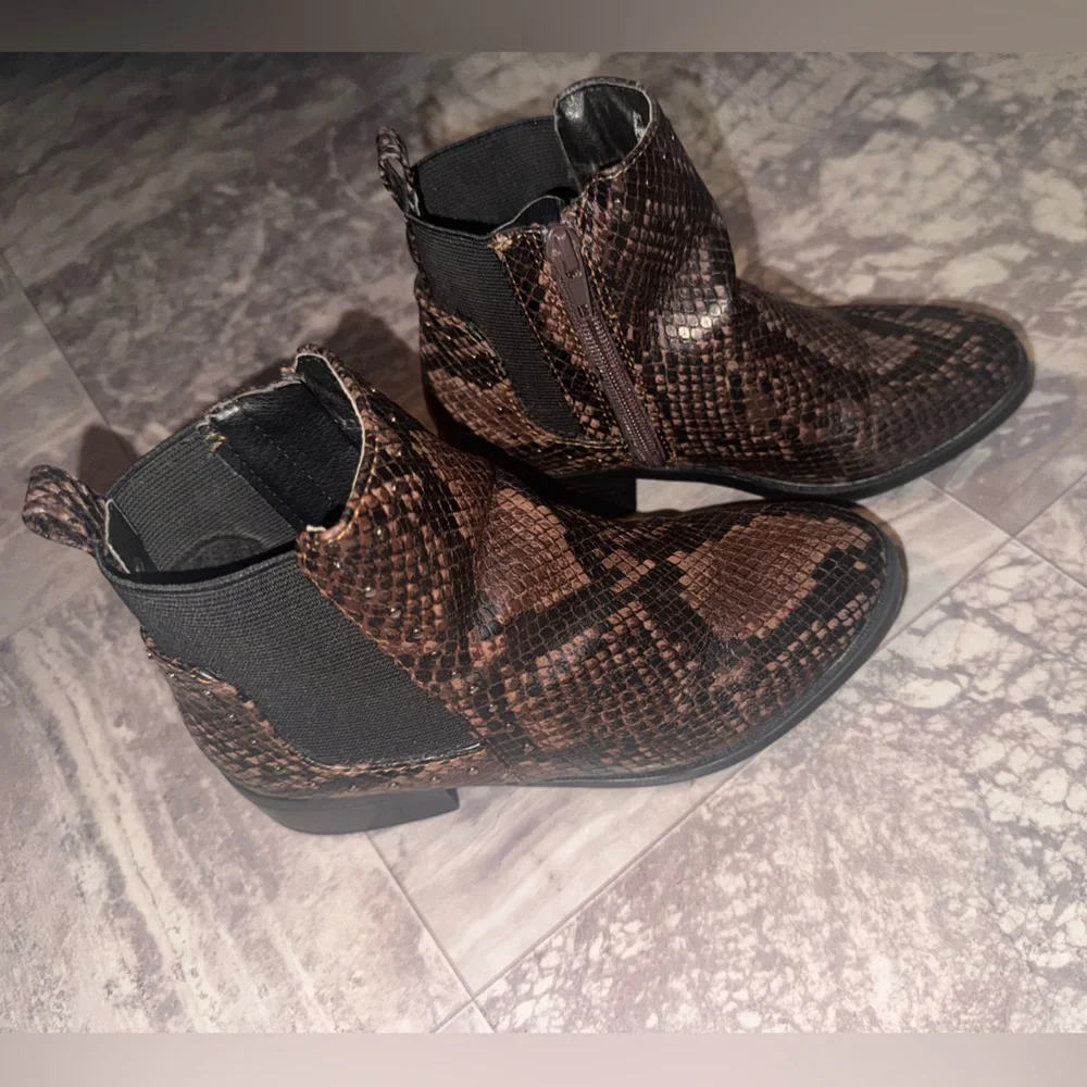 Steve Madden JCase Girls Snakeskin Chelsea Ankle Boots Brown Black Size 2